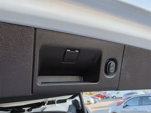 Used 2020 GMC Yukon XL Denali w/ Open Road Package image 16