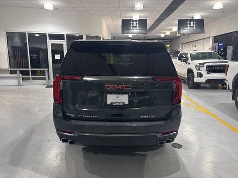 Used 2026 GMC Yukon AT4 w/ AT4 Premium Package AWD/4WD image 6