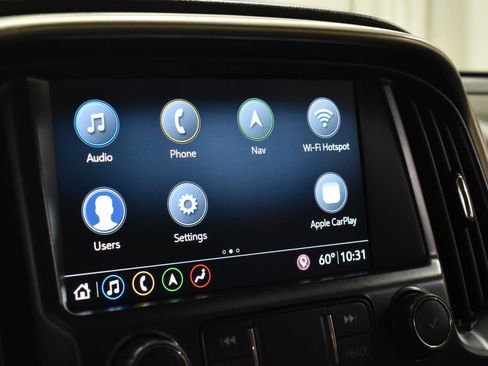 Used 2022 GMC Canyon Denali image 16