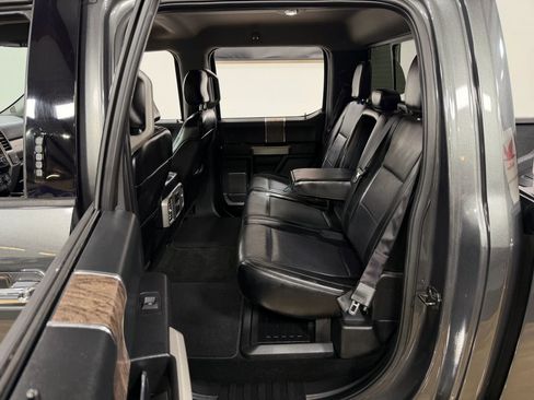 Used 2017 Ford F350 Lariat w/ Chrome Package image 16