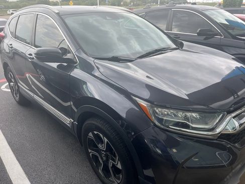 Used 2017 Honda CR-V Touring image 3