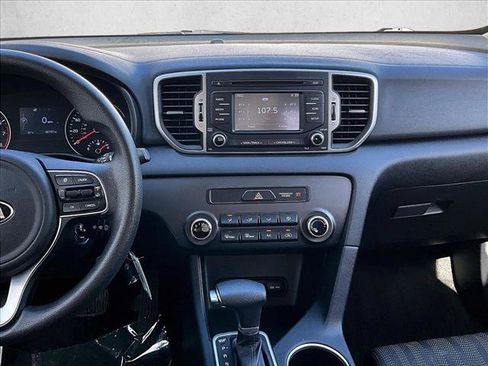 Used 2019 Kia Sportage LX FWD image 8