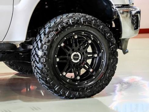 Used 2015 Ford F250 XLT w/ XLT Interior Package image 47