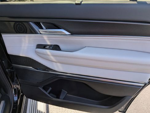 New 2026 Jeep Grand Wagoneer Summit AWD/4WD image 30