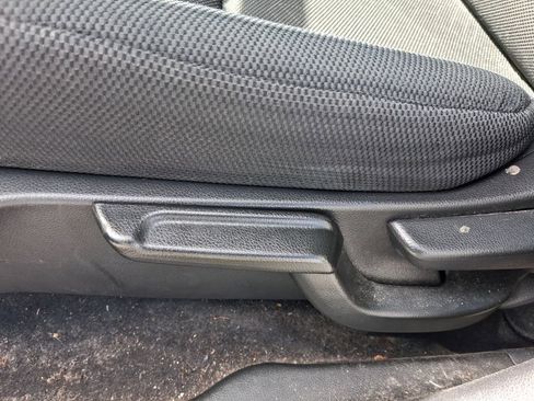 Used 2015 Honda Fit EX image 17