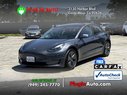 Used 2023 Tesla Model 3 Standard Range RWD image 1
