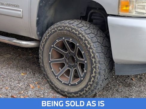 Used 2010 Chevrolet Silverado 1500 LS image 5