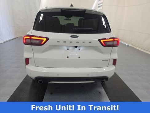 Certified 2023 Ford Escape ST-Line Select w/ Tech Pack #1 AWD/4WD image 9
