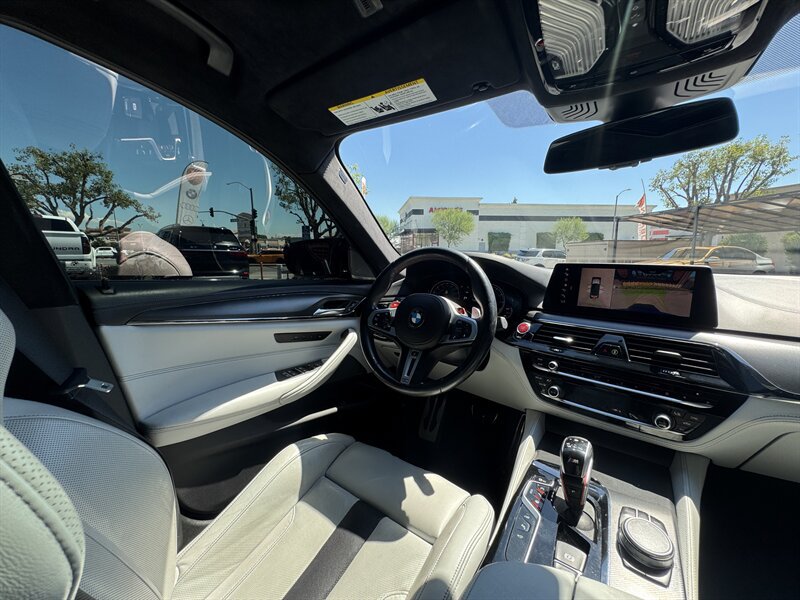 Used 2019 BMW M5 w/ Executive Package AWD/4WD image 38