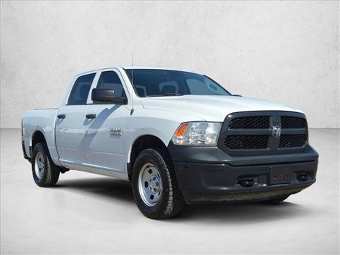 Used 2018 RAM 1500 Tradesman w/ Popular Equipment Group AWD/4WD image 3