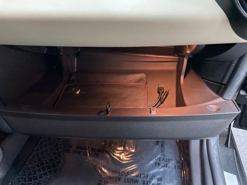 Used 2012 MINI Cooper Coupe image 32