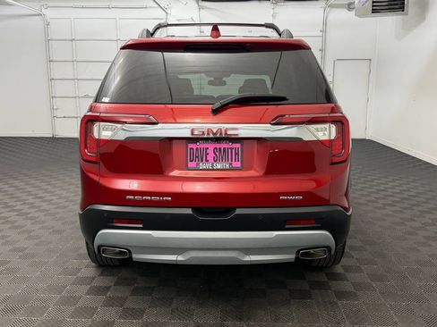 Used 2022 GMC Acadia SLT w/ Technology Package AWD/4WD image 10