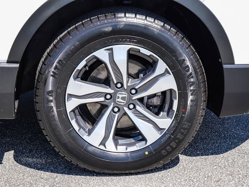 Used 2019 Honda CR-V LX image 11