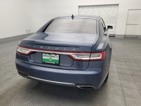 Used 2019 Lincoln Continental Select image 7