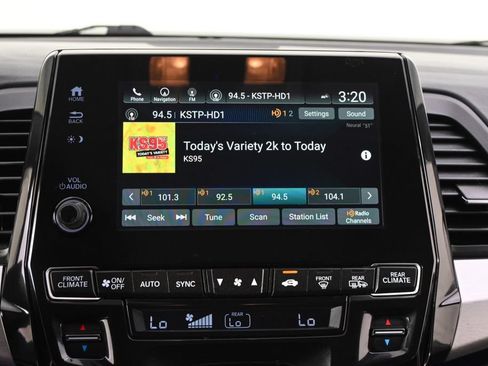Used 2018 Honda Odyssey Elite image 20