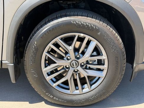 Certified 2026 Nissan Rogue S AWD/4WD image 8