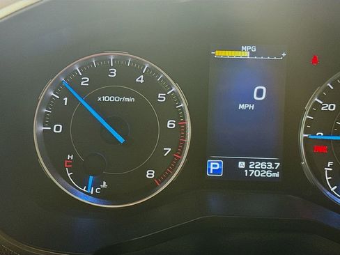 Used 2020 Subaru Ascent Limited w/ Technology Package image 14