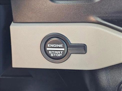 Used 2022 Ford Bronco Wildtrak image 21