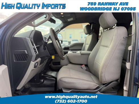 Used 2016 Ford F150 XLT w/ Trailer Tow Package image 12