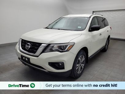 Used 2017 Nissan Pathfinder SV