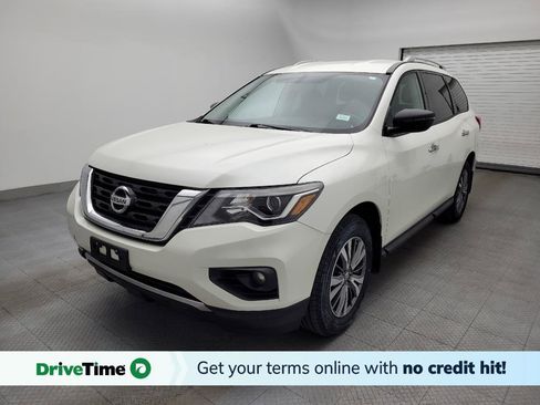 Used 2017 Nissan Pathfinder SV image 1