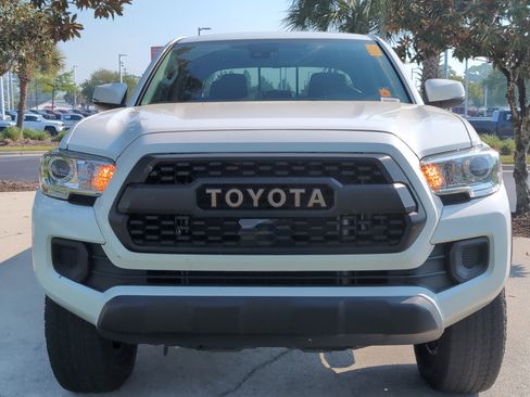 Certified 2023 Toyota Tacoma 4x4 Double Cab w/ Trail Edition image 3