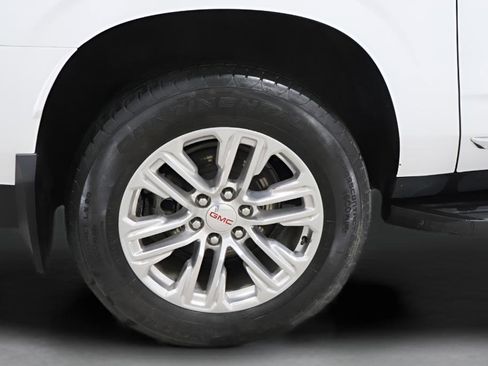 Used 2024 GMC Yukon XL SLT w/ SLT Premium Package AWD/4WD image 40