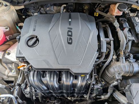 Certified 2023 Hyundai Santa Cruz SEL w/ Activity Package image 31