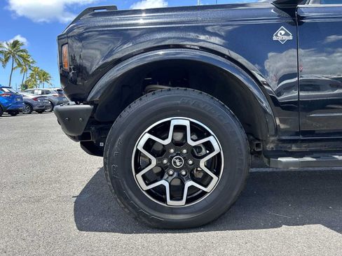 Used 2023 Ford Bronco Outer Banks AWD/4WD image 18