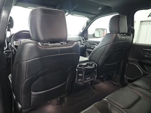 Used 2022 RAM 1500 Laramie image 17