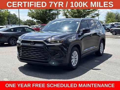 Used 2025 Toyota Grand Highlander FWD image 4