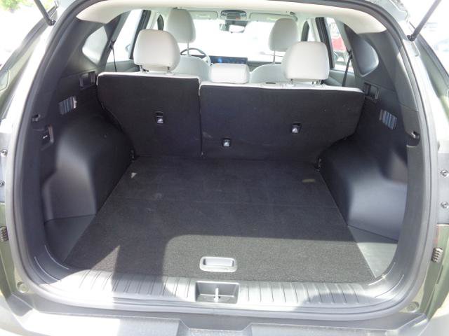 Used 2025 Hyundai Tucson SE FWD image 22