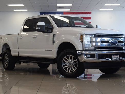 Used 2018 Ford F250 Lariat AWD/4WD image 1