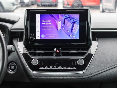 Certified 2024 Toyota Corolla SE image 14