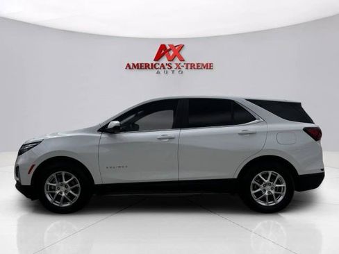 Used 2022 Chevrolet Equinox LT FWD image 2