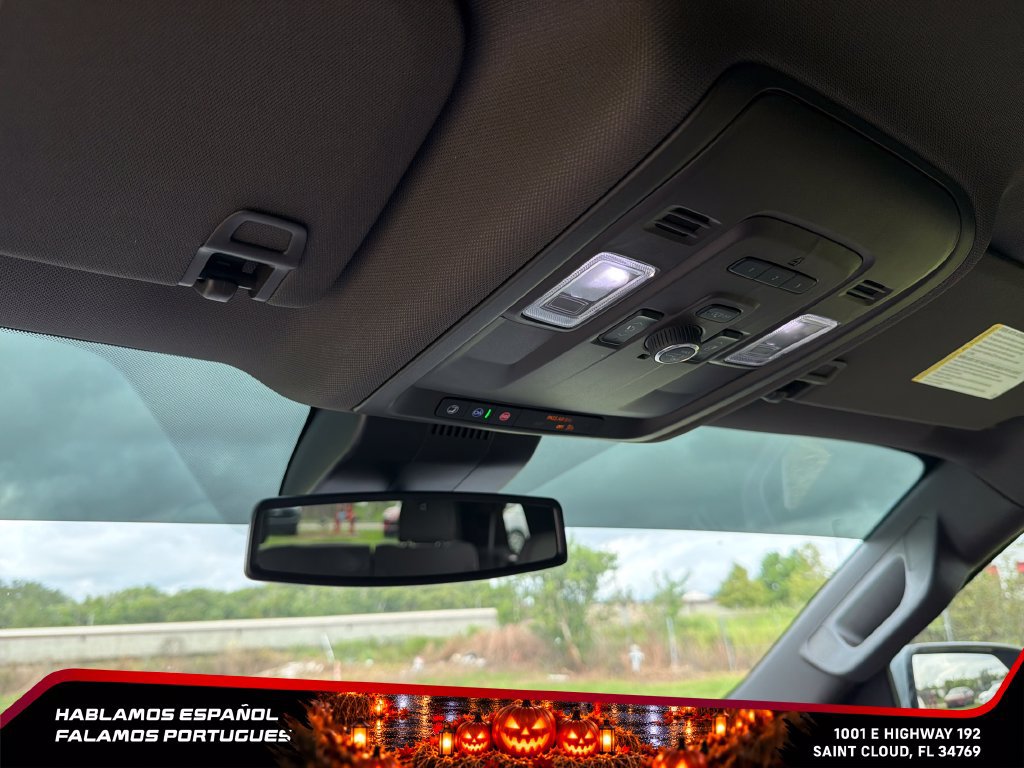 Used 2024 GMC Yukon SLT w/ SLT Luxury Package AWD/4WD image 23