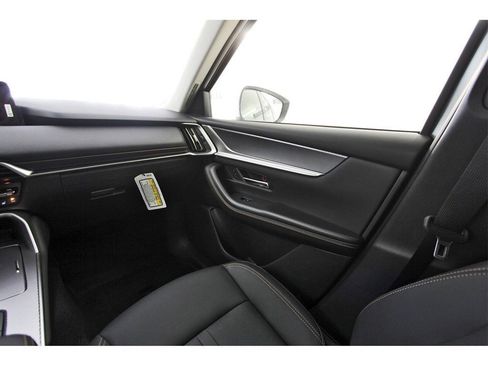 Used 2025 MAZDA CX-90 3.3 Turbo w/ Preferred Package image 10