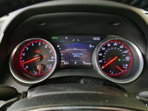 Used 2020 Toyota Camry XSE image 18