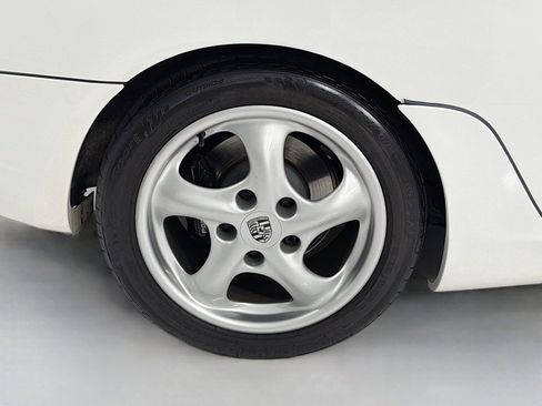 Used 1992 Porsche 968 Cabriolet RWD image 33