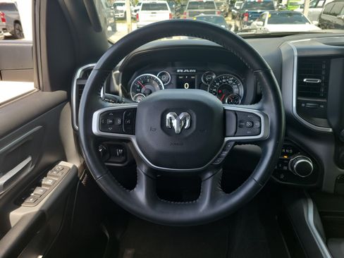 Used 2023 RAM 1500 Big Horn AWD/4WD image 16