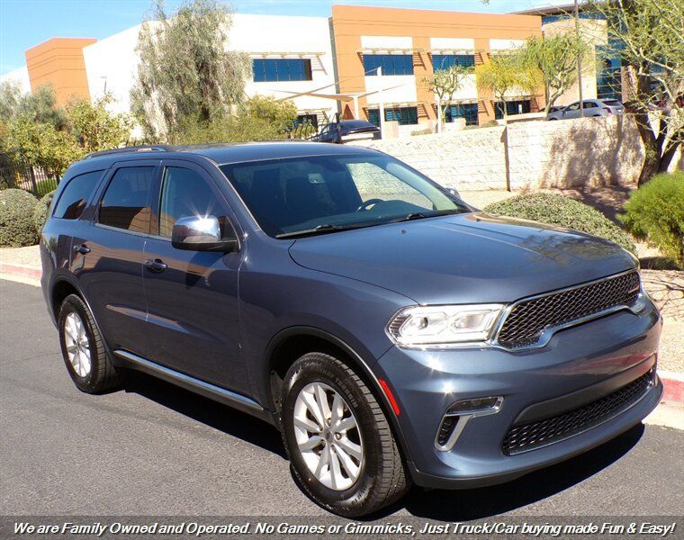 Used 2021 Dodge Durango SXT RWD image 1
