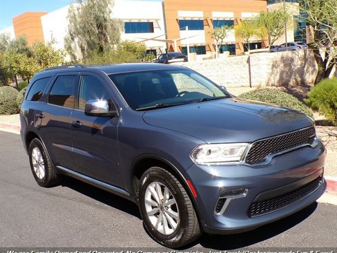 Used 2021 Dodge Durango SXT image 1