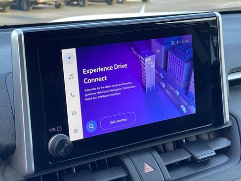 Used 2024 Toyota RAV4 XLE image 39