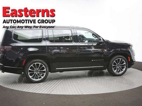 Used 2024 Jeep Wagoneer Series III w/ Premium Group I AWD/4WD image 50