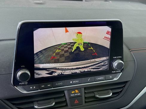 Used 2019 Nissan Altima 2.5 SR w/ SR Premium Package FWD image 5