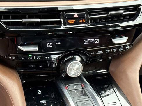 Used 2024 Acura MDX SH-AWD w/ Technology Package image 22