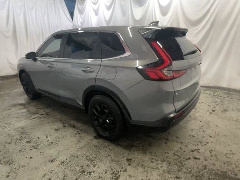 Used 2023 Honda CR-V LX image 11
