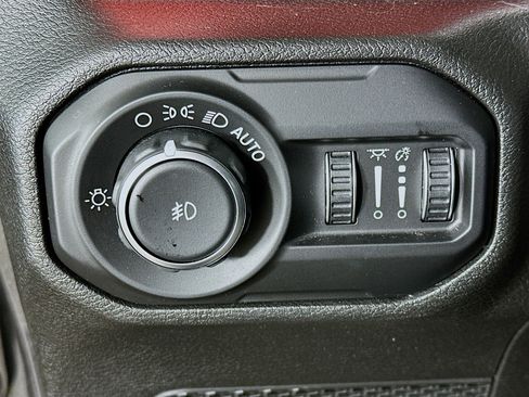 Used 2019 Jeep Wrangler Unlimited Rubicon image 17