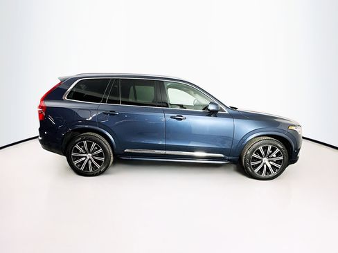 Used 2023 Volvo XC90 B6 Plus image 10