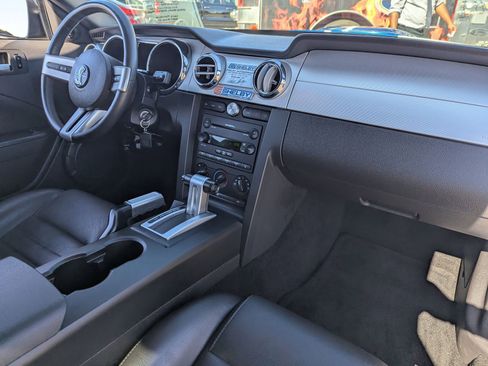 Used 2007 Ford Mustang GT RWD image 14